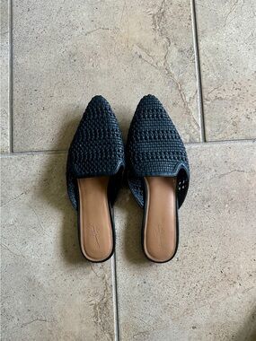 Universal Thread Woven Mules